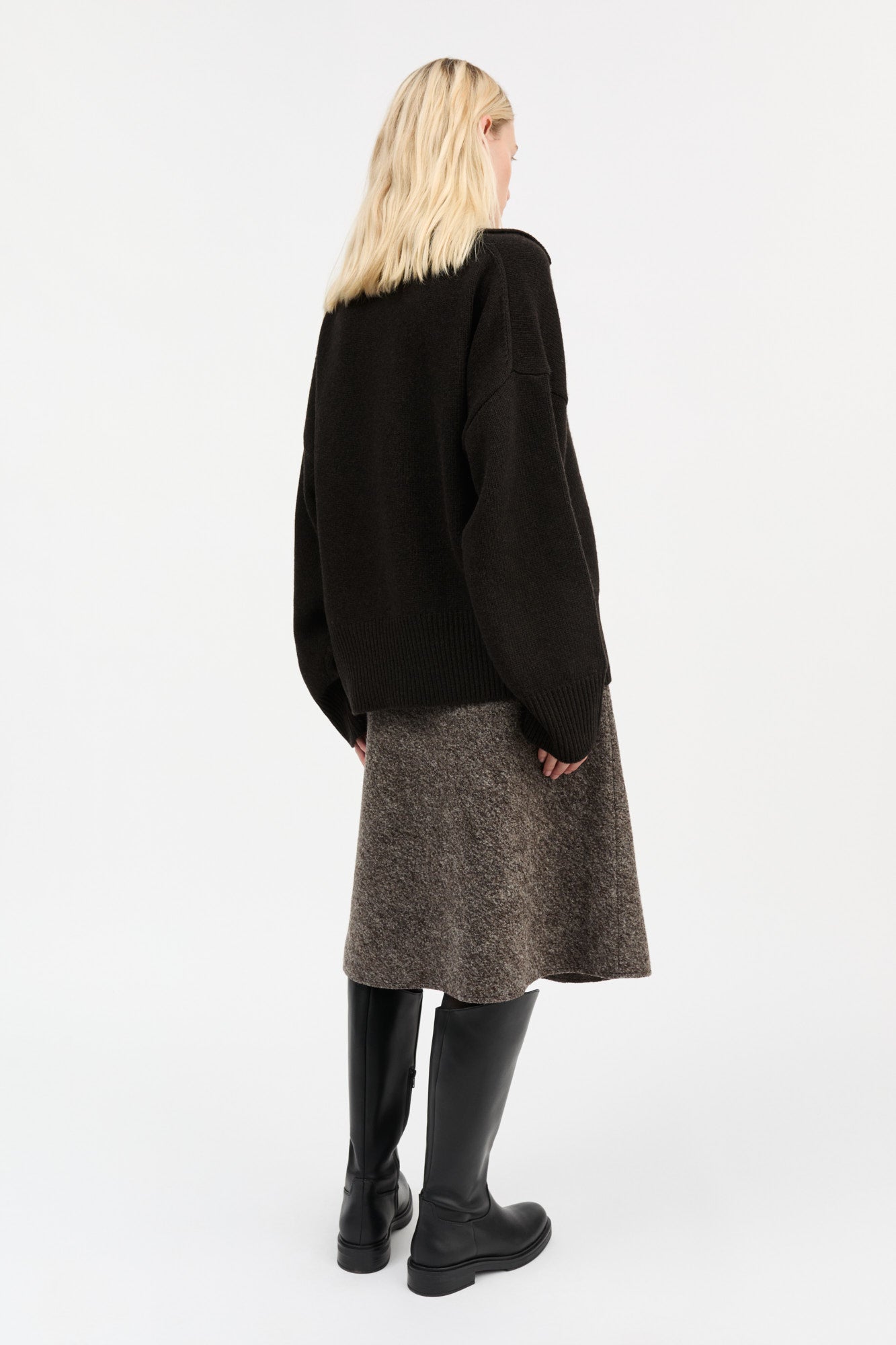 Skall Studio Dean V-neck jumper Jumper Deep brown